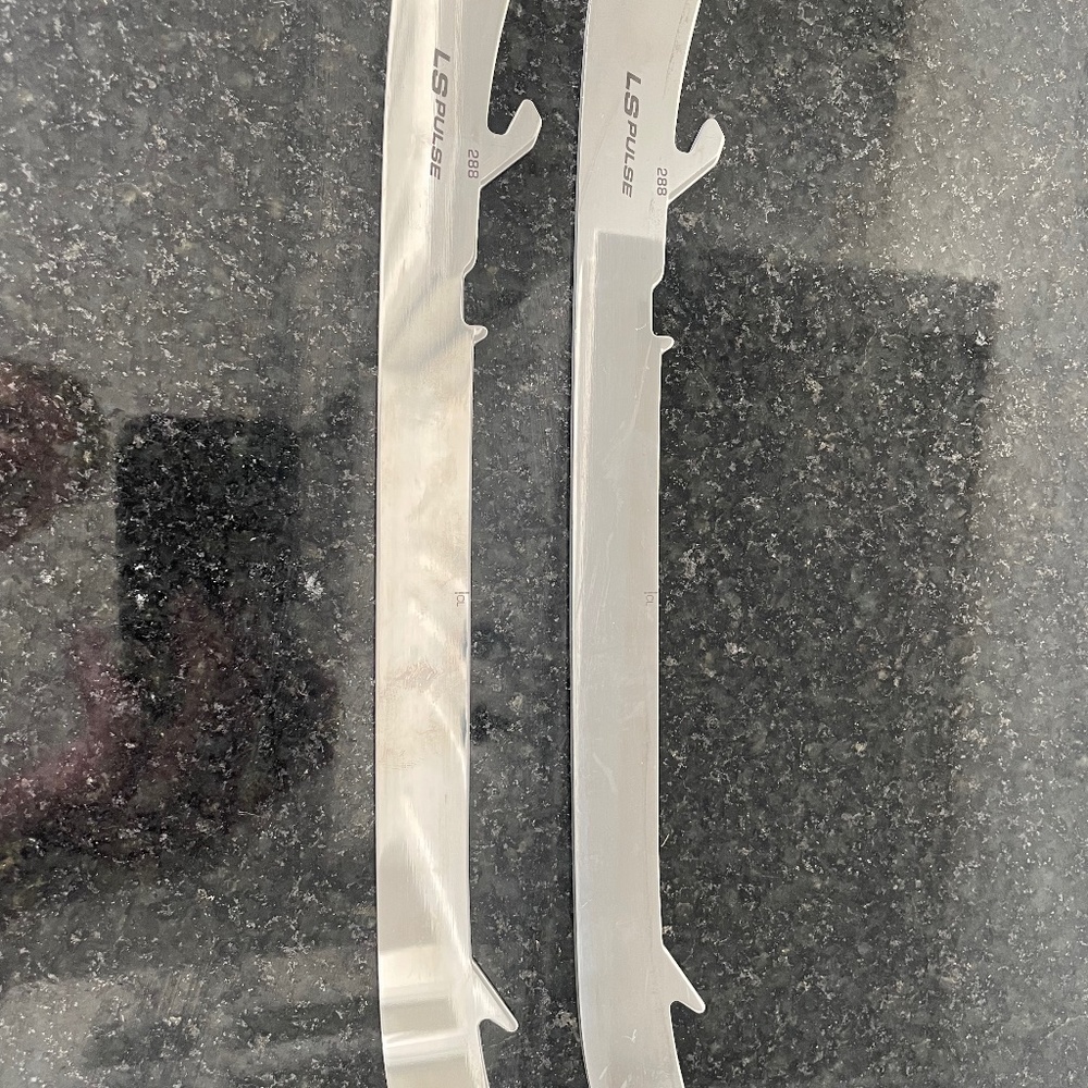 Bauer LS Pulse Blade Runners. Size 288mm